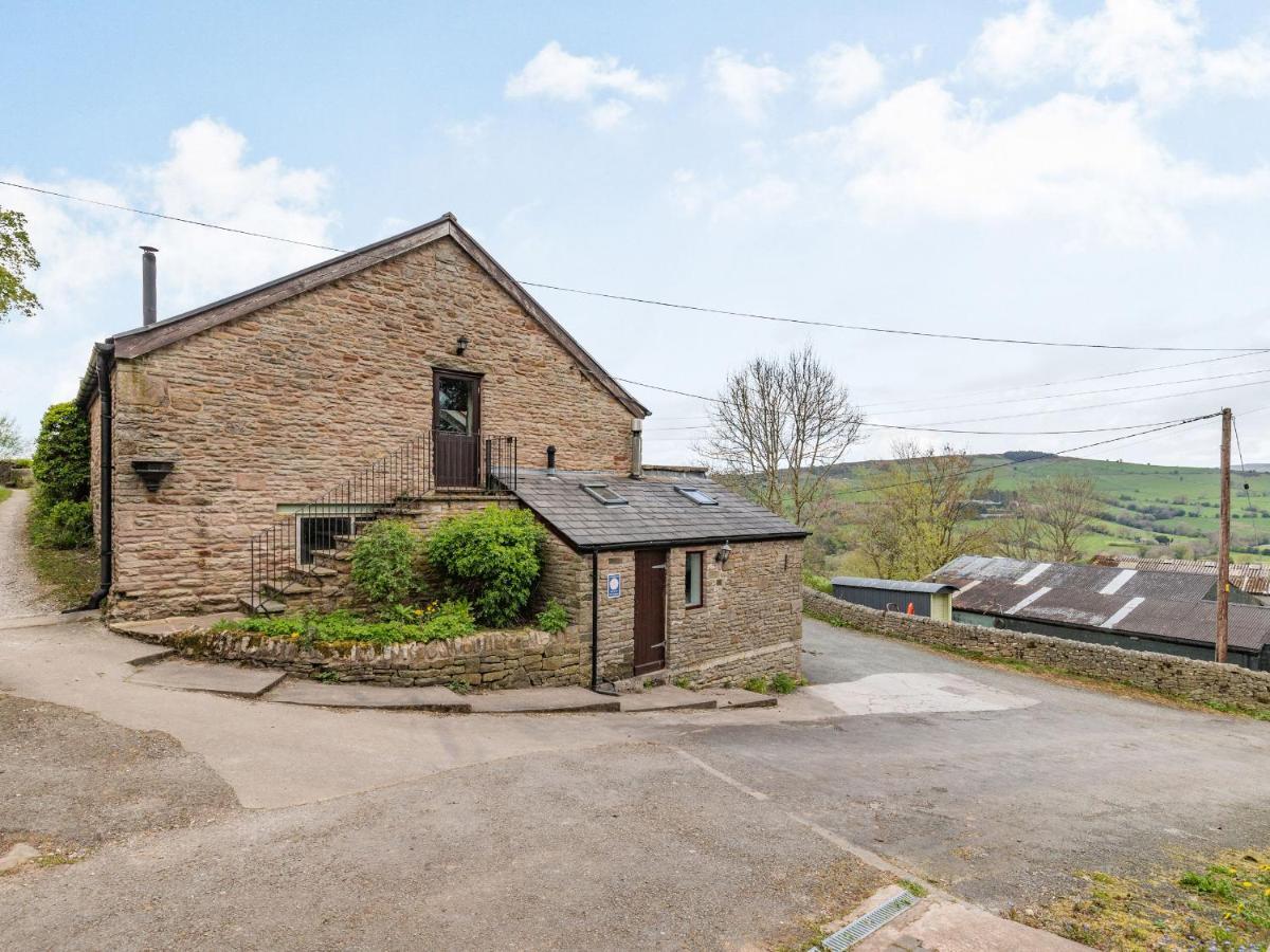The Hayloft Villa Whaley Bridge Bagian luar foto